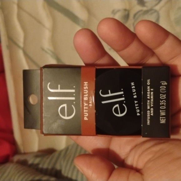 Melt Cosmetics SexFoil Liquid Highlight in Brown Packaging and ELF Putty Blush - Picture 6 of 7